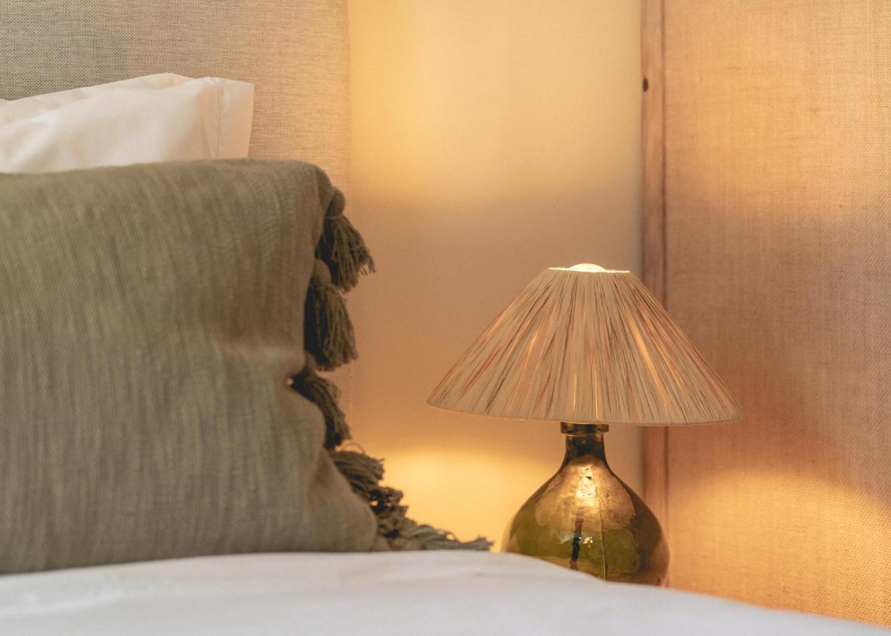 Village Aparthotel By Boa Порту Экстерьер фото A lampshade